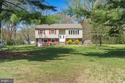 5017 Church Rd, Mount Laurel, NJ 08054