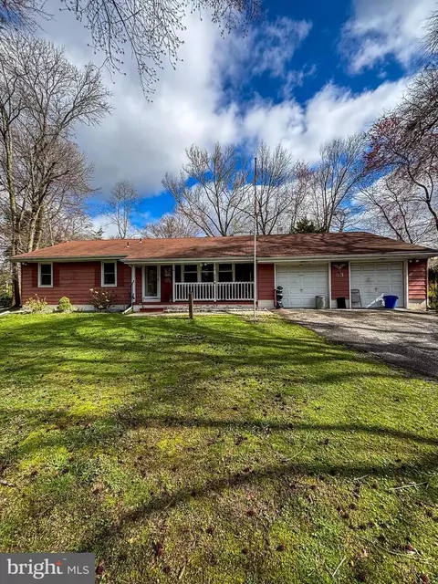 53 E Cedar Ave, Marlton, NJ 08053