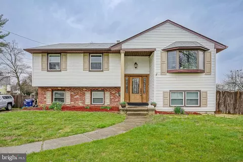 3 Florence Ave, Marlton, NJ 08053