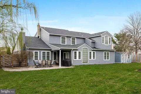 Exterior - 6 Boothby Ct, Mount Laurel, NJ 08054 photo 6 of 11