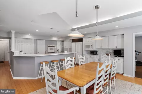 Dining - 6 Boothby Ct, Mount Laurel, NJ 08054 photo 3 of 4