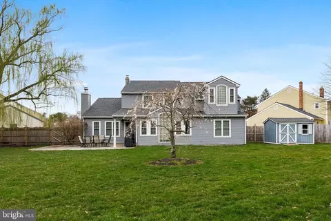 Exterior - 6 Boothby Ct, Mount Laurel, NJ 08054 photo 5 of 11