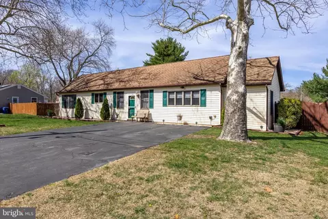 1203 Forceville Dr, Westampton, NJ 08060