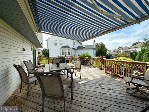 Exterior - 4 Teaberry Ln, Delran, NJ 08075 photo 8 of 9