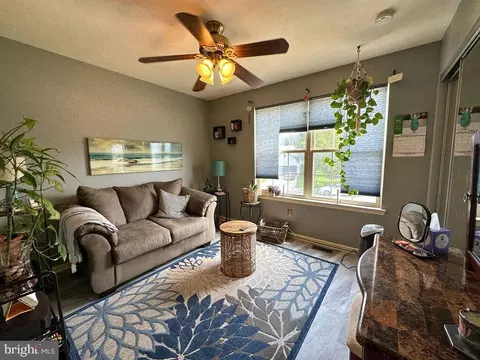 Living - 4 Teaberry Ln, Delran, NJ 08075 photo 1 of 7