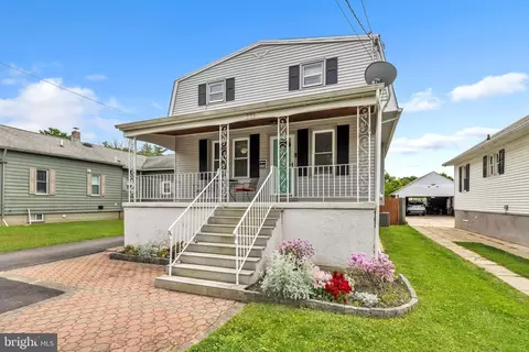236 W Park Ave, Maple Shade, NJ 08052