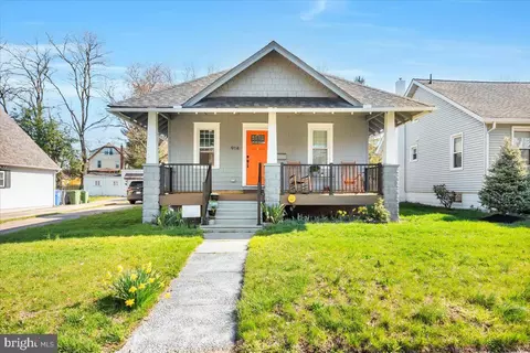 914 Garfield Ave, Palmyra, NJ 08065