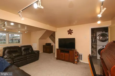 Living - 2 Knox Blvd, Marlton, NJ 08053 photo 6 of 6