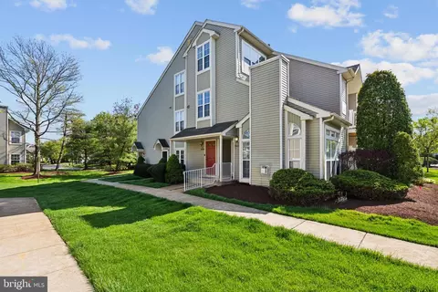 201 A Pertwood Ct #201-A, Mount Laurel, NJ 08054