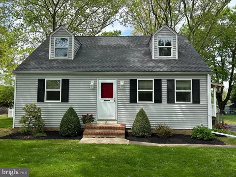 70 Bordentown Crosswicks Rd, Chesterfield, NJ 08515