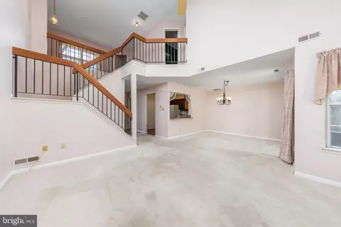 54 Kettlebrook Dr, Mount Laurel, NJ 08054 photo 5
