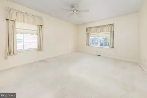 54 Kettlebrook Dr, Mount Laurel, NJ 08054 photo 13