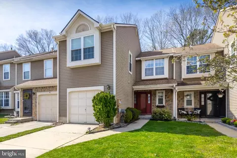 54 Kettlebrook Dr, Mount Laurel, NJ 08054 photo 2