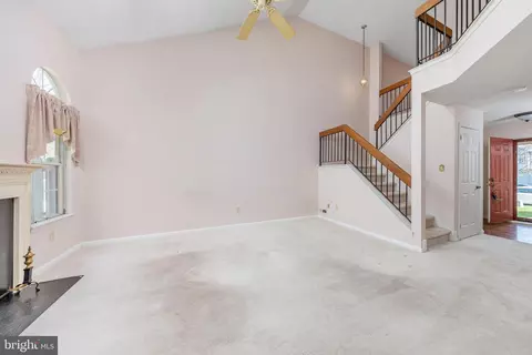 54 Kettlebrook Dr, Mount Laurel, NJ 08054 photo 4