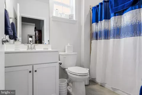 Bath - 12 Morrison Dr, Delanco, NJ 08075 photo 3 of 4