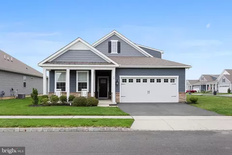 12 Morrison Dr, Delanco, NJ 08075