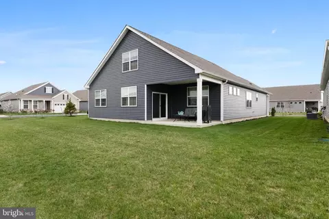 Exterior - 12 Morrison Dr, Delanco, NJ 08075 photo 4 of 9