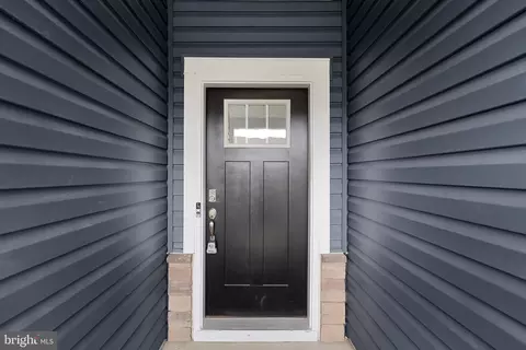 Entry Way - 12 Morrison Dr, Delanco, NJ 08075 photo 1 of 2
