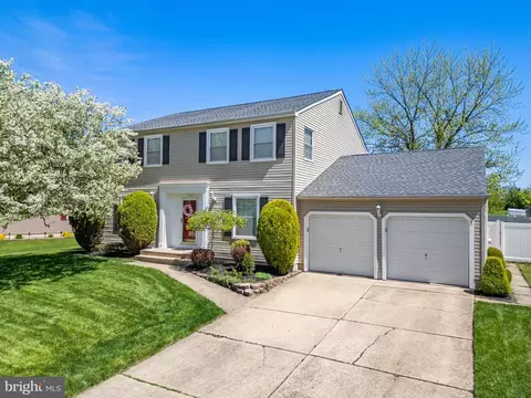 145 Country Farms Rd, Marlton, NJ 08053