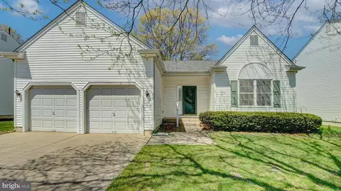 30 Ashley Dr, Delran, NJ 08075