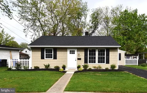 917 Mount Rd, Burlington, NJ 08016
