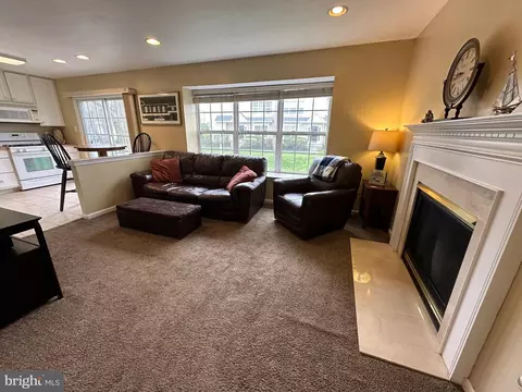 Living - 3003 Buxmont Rd, Evesham, NJ 08053 photo 2 of 8