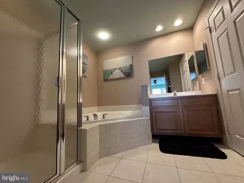 Bath - 3003 Buxmont Rd, Evesham, NJ 08053 photo 2 of 5