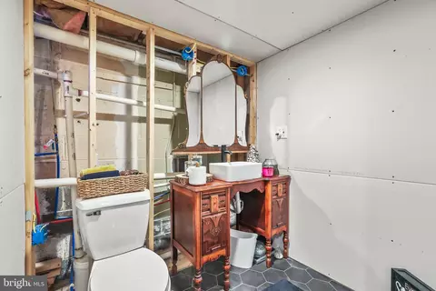 Bath - 408 Main St, Delran, NJ 08075 photo 6 of 6
