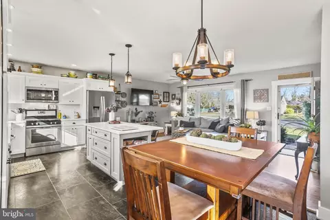 Kitchen - 408 Main St, Delran, NJ 08075 photo 5 of 6