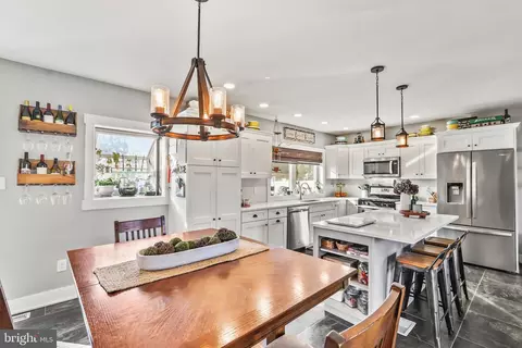 Kitchen - 408 Main St, Delran, NJ 08075 photo 4 of 6