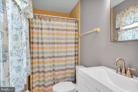 Bath - 8 Sequoia Dr, Cinnaminson, NJ 08077 photo 2 of 3