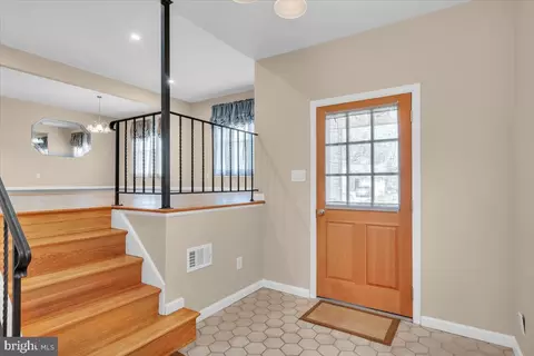 Entry Way - 8 Sequoia Dr, Cinnaminson, NJ 08077 photo 1 of 1