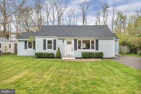 2723 Monmouth Rd, Jobstown, NJ 08041