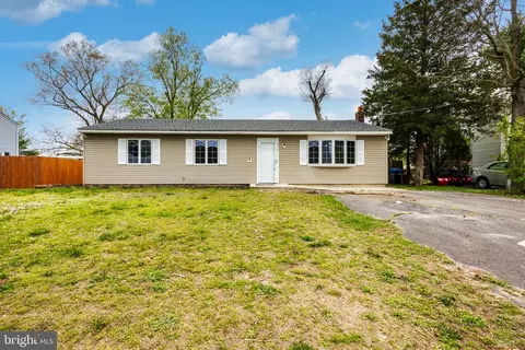 514 Laurel Blvd, Browns Mills, NJ 08015