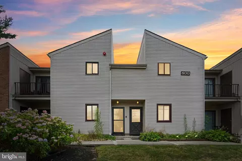 810 Canterbury Ct, Westampton, NJ 08060