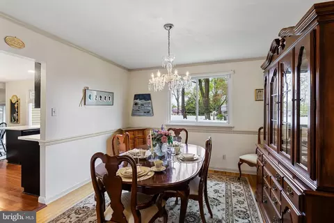 Dining - 727 Beacon, Mount Laurel, NJ 08054 photo 1 of 2