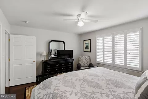 Bedroom - 727 Beacon, Mount Laurel, NJ 08054 photo 3 of 9