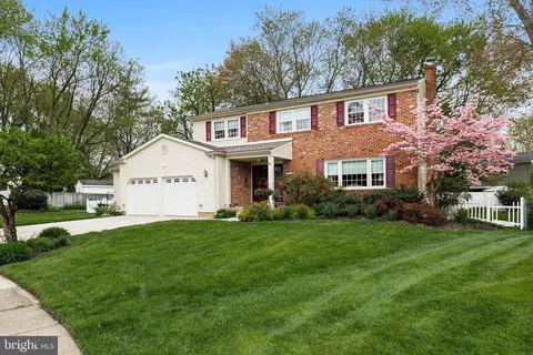 Exterior - 727 Beacon, Mount Laurel, NJ 08054 photo 3 of 11