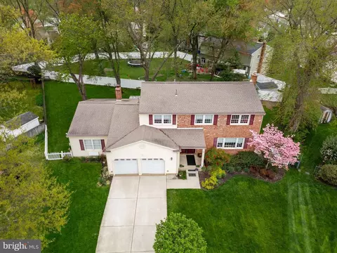 Exterior - 727 Beacon, Mount Laurel, NJ 08054 photo 10 of 11