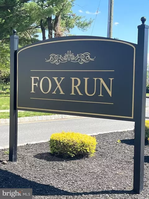 109 Benford Ln, Beverly, NJ 08010