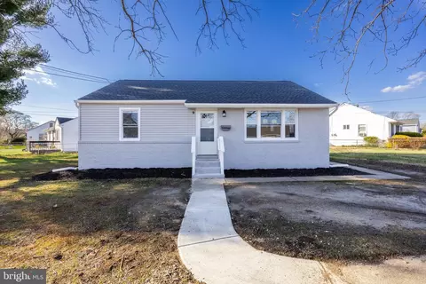 9 Sheldon Rd, Pemberton, NJ 08068