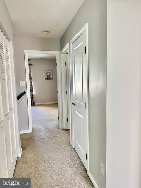 Entry Way - 1913 Lukas, Cinnaminson, NJ 08077 photo 2 of 3