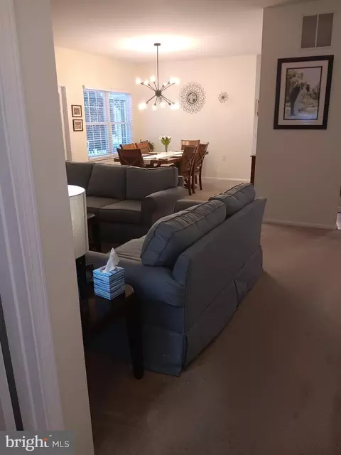 Living - 17 Ashley Dr, Delran, NJ 08075 photo 3 of 11