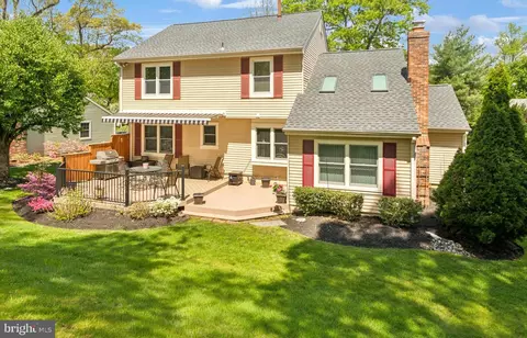 Exterior - 9 Rushwick Rd, Mount Laurel, NJ 08054 photo 6 of 6