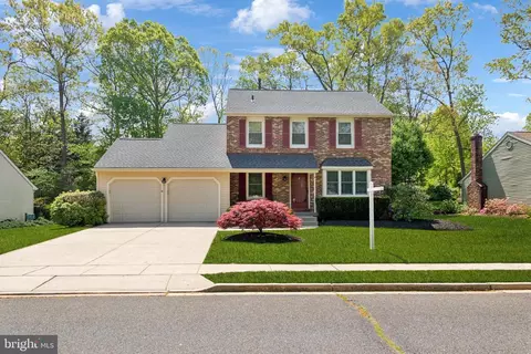 9 Rushwick Rd, Mount Laurel, NJ 08054