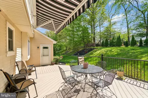 Exterior - 9 Rushwick Rd, Mount Laurel, NJ 08054 photo 3 of 6