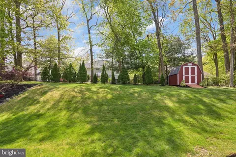 Exterior - 9 Rushwick Rd, Mount Laurel, NJ 08054 photo 4 of 6