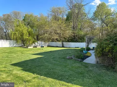 Exterior - 12 Augusta St, Wrightstown, NJ 08562 photo 11 of 21
