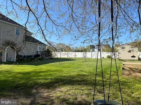 Exterior - 12 Augusta St, Wrightstown, NJ 08562 photo 19 of 21