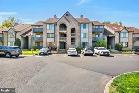 5512 B Aberdeen Dr, Mount Laurel, NJ 08054